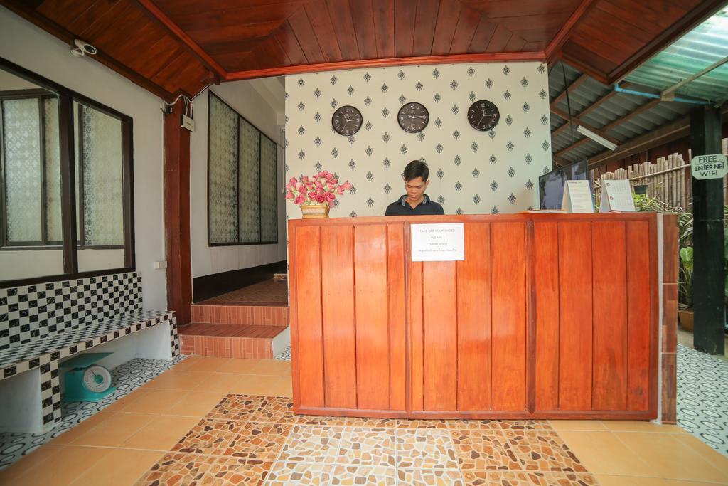Maylay Guesthouse Vang Vieng Exterior foto